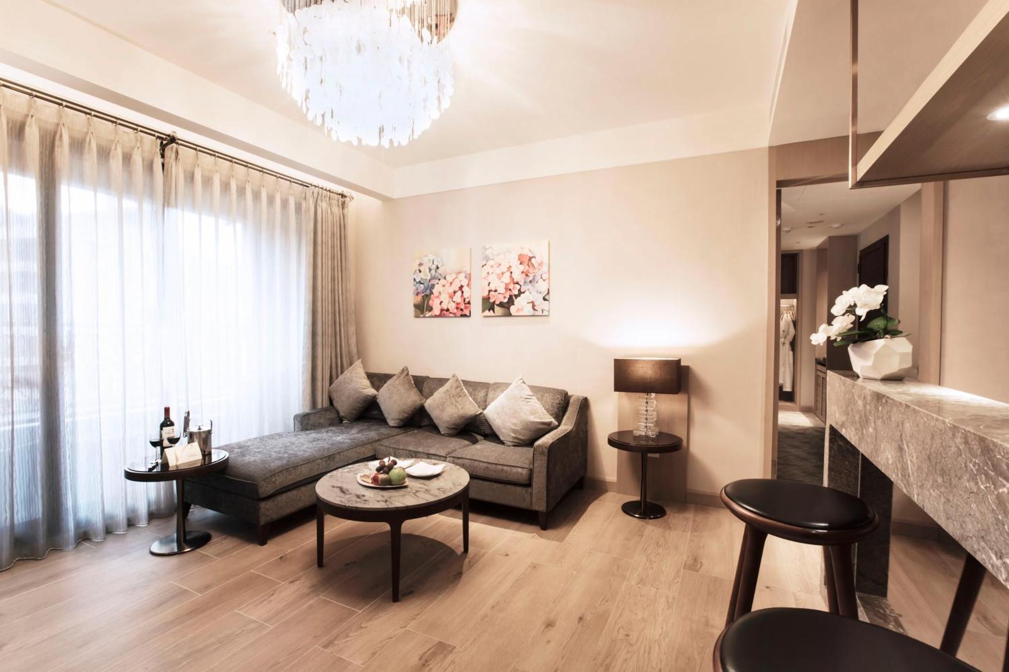 Hotel Valletta Цзяоси Экстерьер фото
